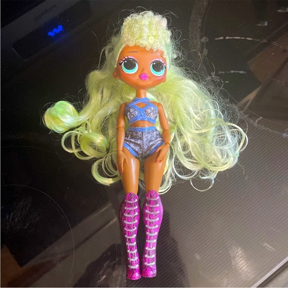 ๐ LOL OMG Lady Diva Doll Rare Series 1 Fashion Doll 85 - Picture 1 of 6
